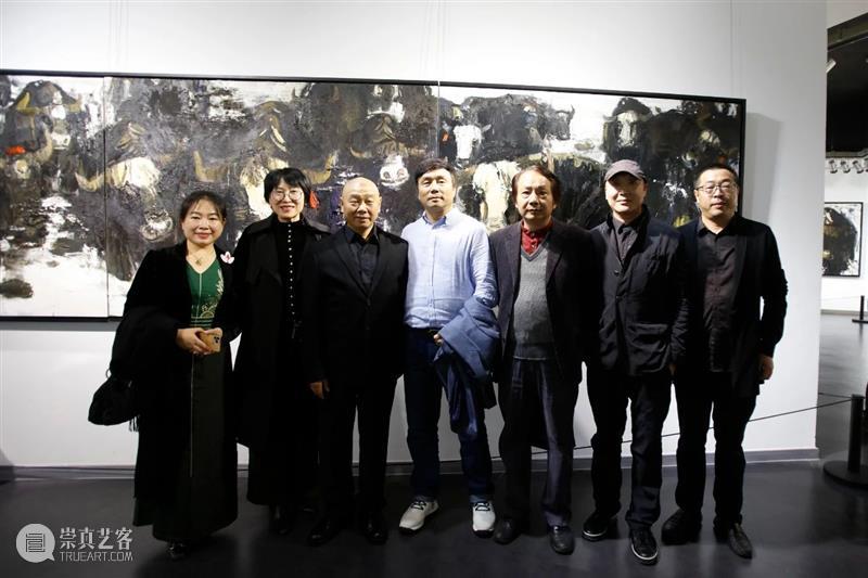 “王琨·牛”艺术作品展亮相凤凰艺都美术馆 王琨 艺术 作品展 凤凰艺都美术馆 凤凰 艺都美术馆 中共无锡市委宣传部 无锡市 文化 广电 崇真艺客