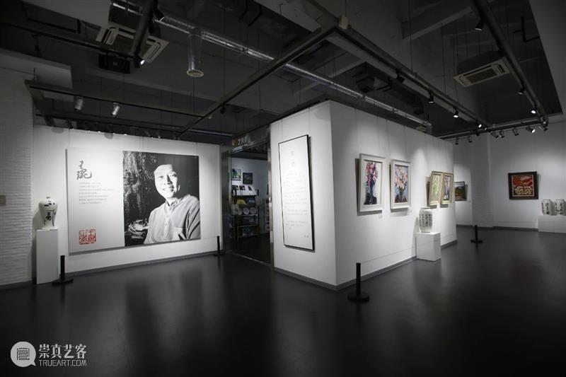“王琨·牛”艺术作品展亮相凤凰艺都美术馆 王琨 艺术 作品展 凤凰艺都美术馆 凤凰 艺都美术馆 中共无锡市委宣传部 无锡市 文化 广电 崇真艺客