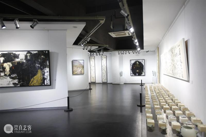 “王琨·牛”艺术作品展亮相凤凰艺都美术馆 王琨 艺术 作品展 凤凰艺都美术馆 凤凰 艺都美术馆 中共无锡市委宣传部 无锡市 文化 广电 崇真艺客