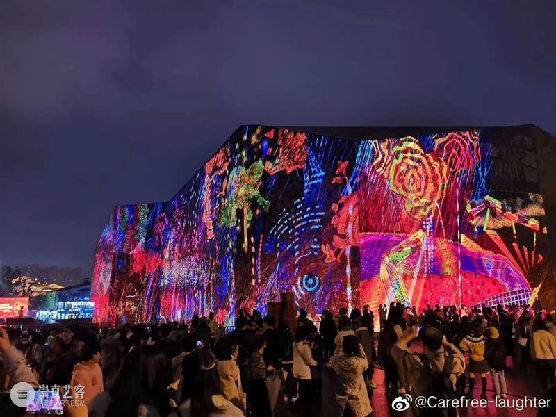 炫酷川美灯光秀，彻底点亮朋友圈 炫酷川美灯光秀 朋友圈 川美 艺术 灯光 过去 未来 主题 黄桷坪 虎溪 崇真艺客