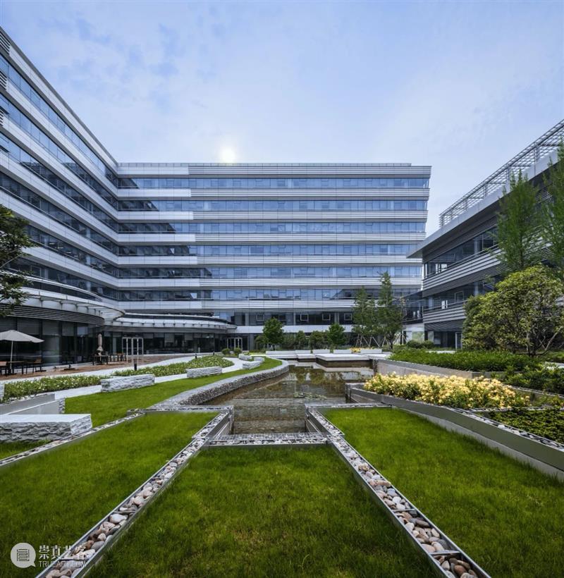 ​上汽大众汽车有限公司技术管理中心二期 / B+H Architects 上汽大众汽车有限公司 技术 中心 胡义杰 上海市 嘉定区 于田工业园区 员工 空间 会议室 崇真艺客
