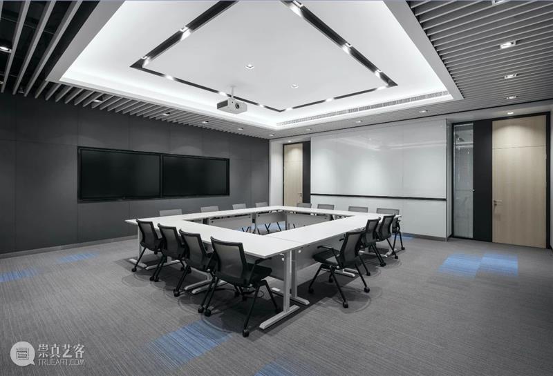 ​上汽大众汽车有限公司技术管理中心二期 / B+H Architects 上汽大众汽车有限公司 技术 中心 胡义杰 上海市 嘉定区 于田工业园区 员工 空间 会议室 崇真艺客
