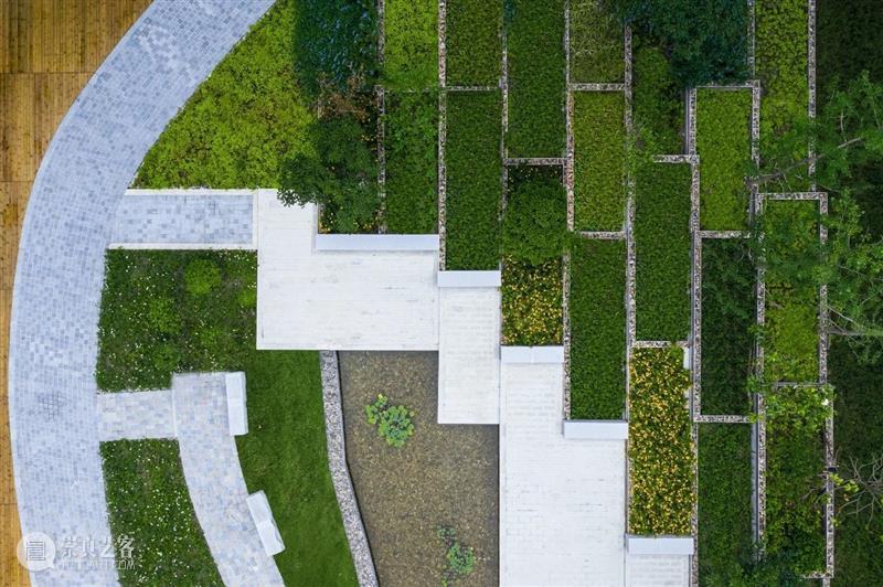 ​上汽大众汽车有限公司技术管理中心二期 / B+H Architects 上汽大众汽车有限公司 技术 中心 胡义杰 上海市 嘉定区 于田工业园区 员工 空间 会议室 崇真艺客