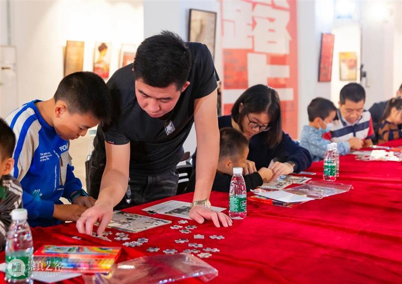 书记项目 | “追梦新时代，奋斗新征程——广东美术馆展览海报巡展”中山站开展 新时代 新征程 广东美术馆 海报 项目 中山站 书记 单位 广东省文化和旅游厅 主办单位 崇真艺客