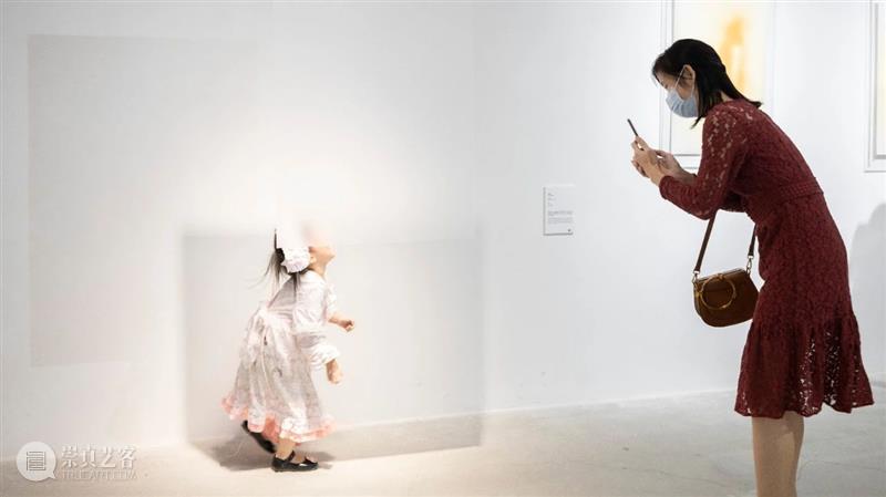 隔离在家你能创作什么?汪雪涯专访 | 三影堂厦门 汪雪涯 厦门 个展 私人 剧场 三影堂厦门摄影艺术中心 艺术家 汪雪涯策展人 肖瑞昀 展期 崇真艺客