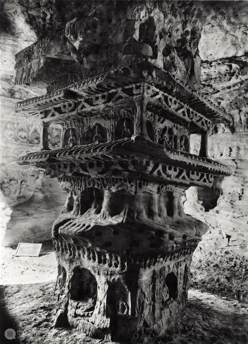 四十年代水野版云冈图集：第二窟  南山供秀 野版 云冈图集 云冈石窟 山西省 大同市西 武周山南 东西 大小 洞窟 石雕 崇真艺客