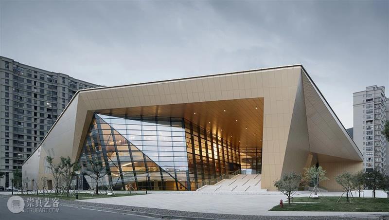 三门剧院 / 浙江大学建筑设计研究院 视频资讯 ADCNews 剧院 浙江大学建筑设计研究院 章鱼 工作室 项目 三门县 行政 文化 中心 多功能 崇真艺客