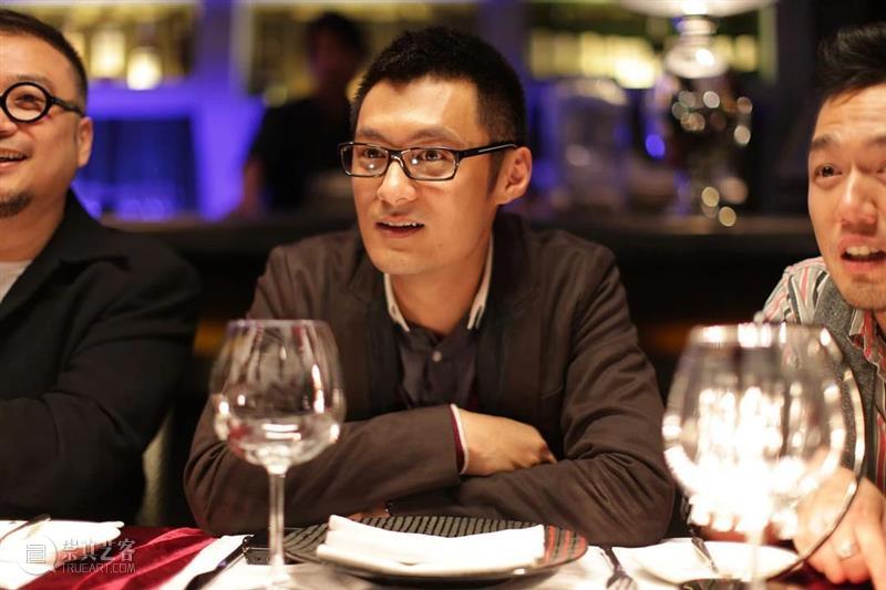 我怀疑这部华语片，偷窥了结婚人的生活  骆白蔻 生活 华语片 上方 影院 页面 右上 星标 香港 电影 金都 崇真艺客