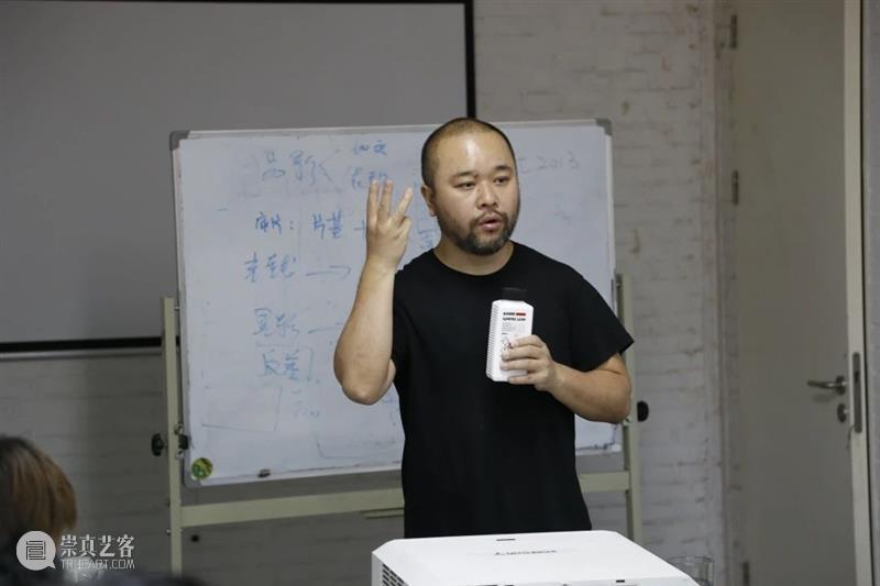课程回顾|三种黑白风格的暗房课 暗房 课程 黑白风格 三影堂 计划 艺术家 王晶 国家 时期 摄影师 崇真艺客