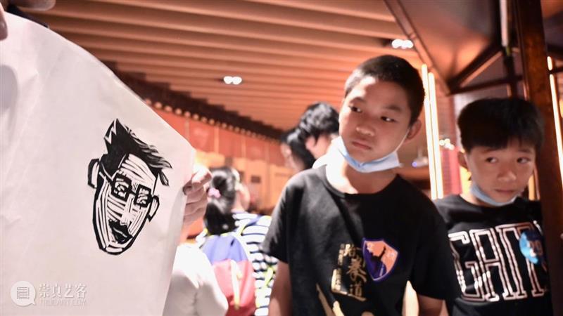 PAM社区丨关于大小朋友的木刻印迹 PAM 社区 朋友 木刻 大小 印迹 Community 坪山 美术馆 教育 崇真艺客