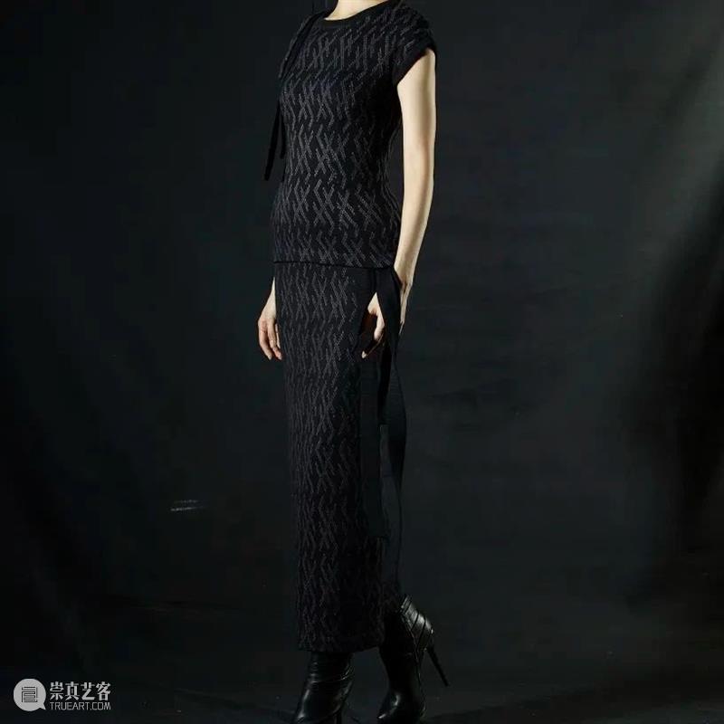 【IFA-时尚资讯】返素归“织”，永续时尚丨GIOIA PAN·潘怡良 PAN 潘怡良 时尚 IFA 资讯 以下 文章 来源 中国 国际 崇真艺客