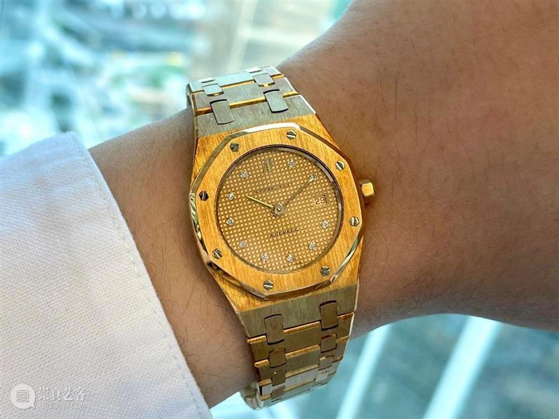重量级爱彼「ROYAL OAK OFFSHORE」计时腕表登场本周网拍！ 爱彼 腕表 香港 名表 旗下 特色 时计 新加波 陶瓷 表面 崇真艺客