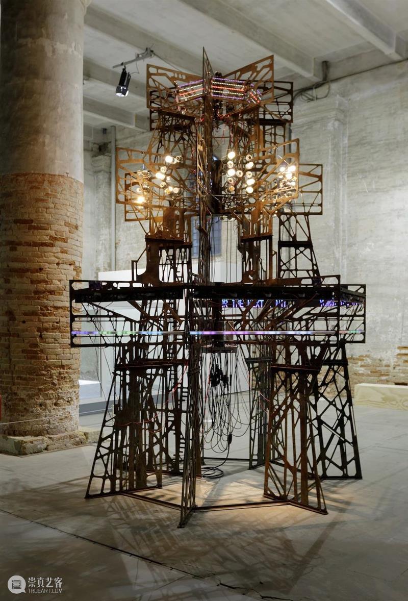 立木画廊艺术家专题——李昢 Lee Bul | 西岸艺博会2020 画廊 艺术家 Bul 专题 西岸艺博会 西岸 艺术 博览会 标志性 作品 崇真艺客