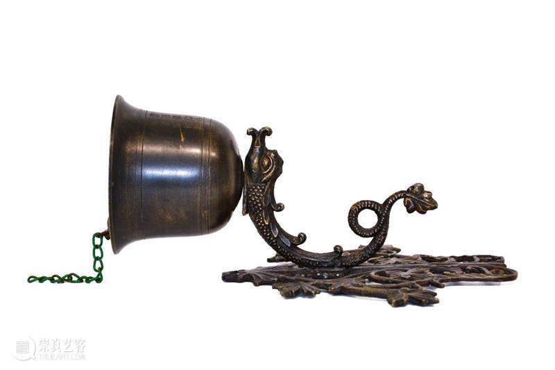 铃铛的故事就是人类文化史中一部浓缩的“百科全书” 铃铛 故事 人类 文化史 百科全书 惠风和畅 临港 文化 收藏展 尾声 崇真艺客