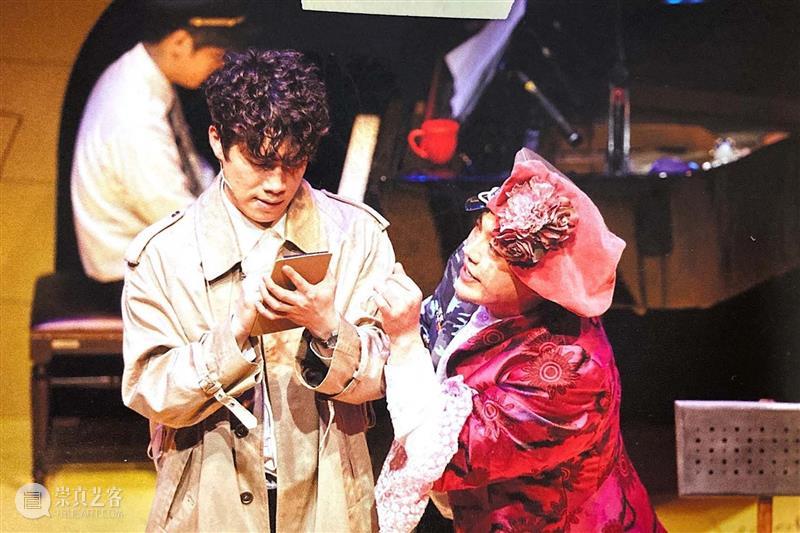什么？他们居然也演过音乐剧《两个人的谋杀》？ 音乐剧 两个人 世界 小说 作家 生日会 疑点 密室 谋杀案 一个人 崇真艺客