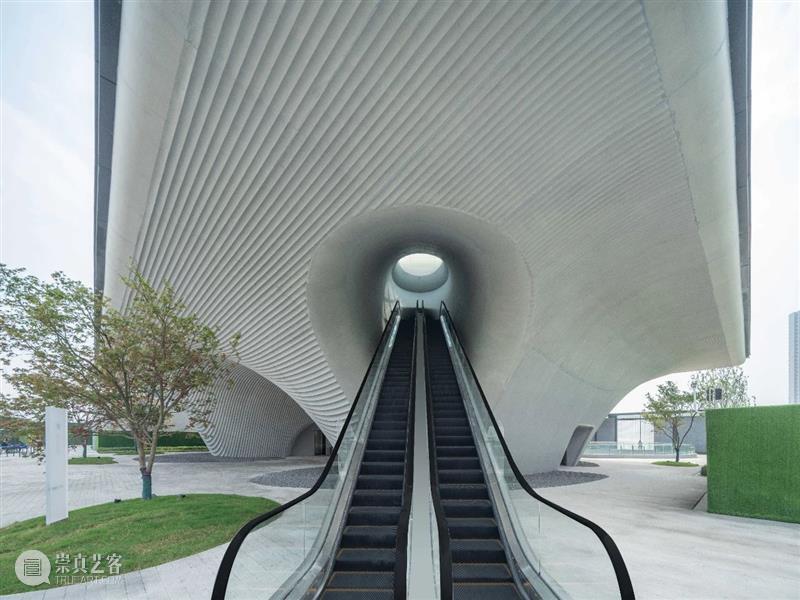 西安沣东新城莱安社区中心 / EID Architecture 西安沣东新城莱安社区中心 路径 建筑 西安城市中轴线西延段上的莱安社区中心近日 沣东新城 关中 渭河 冲积平原 秦岭 西咸一体化 崇真艺客
