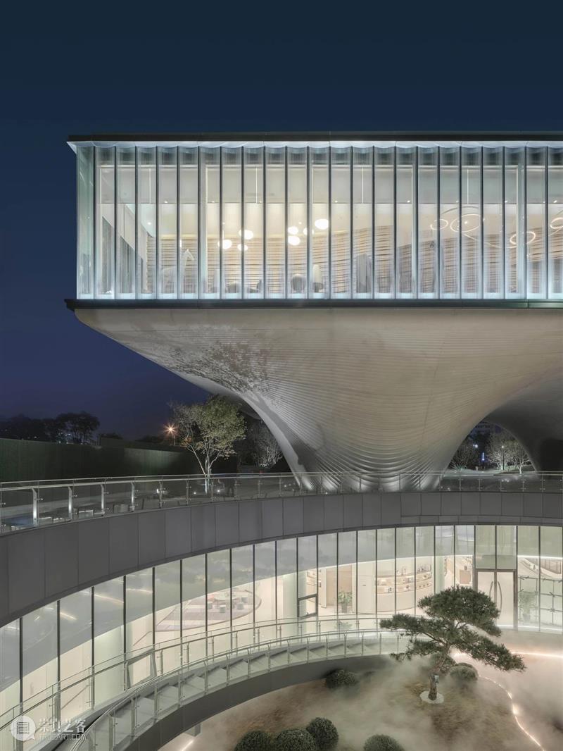 西安沣东新城莱安社区中心 / EID Architecture 西安沣东新城莱安社区中心 路径 建筑 西安城市中轴线西延段上的莱安社区中心近日 沣东新城 关中 渭河 冲积平原 秦岭 西咸一体化 崇真艺客