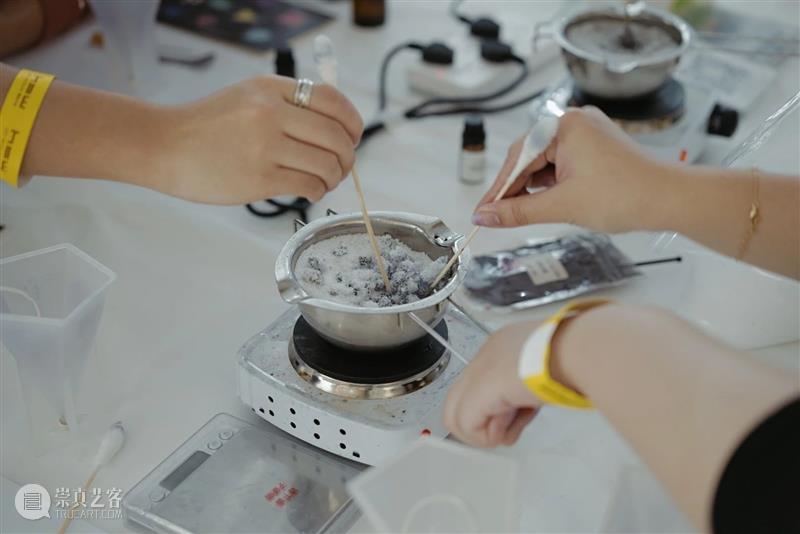 HOW 分享 | 时间与永恒：锥体香薰蜡烛工作坊 崇真艺客