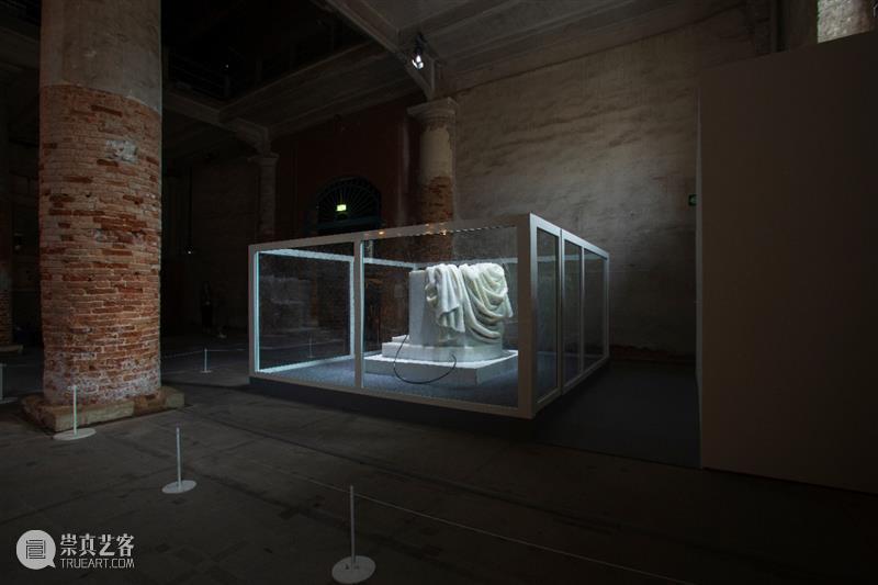 HOW 新展赠票福利｜一起探索神秘“暗光” HOW 暗光 福利 海报 灵感 Oursler 元素 展期 艺术家 乌拉 崇真艺客
