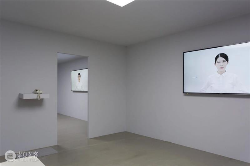 HOW 新展赠票福利｜一起探索神秘“暗光” HOW 暗光 福利 海报 灵感 Oursler 元素 展期 艺术家 乌拉 崇真艺客