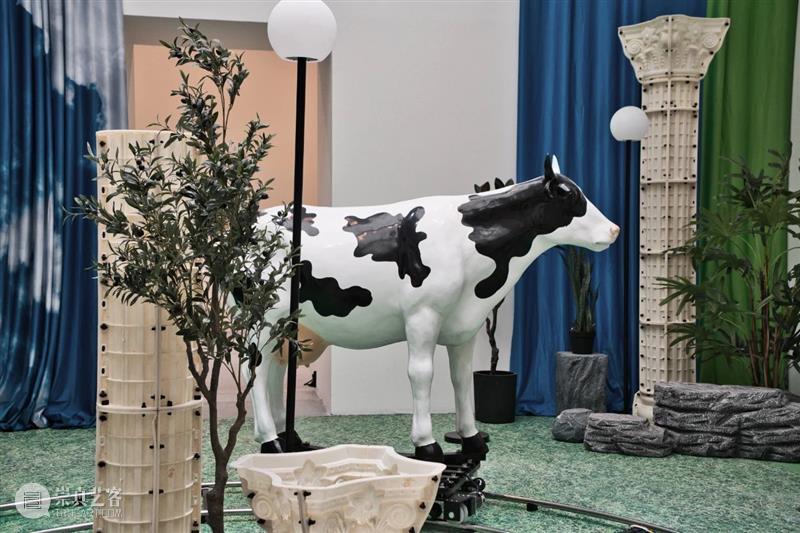 HOW 新展赠票福利|一起探索神秘“暗光” HOW 暗光 福利 海报 灵感 Oursler 元素 展期 艺术家 乌拉 崇真艺客