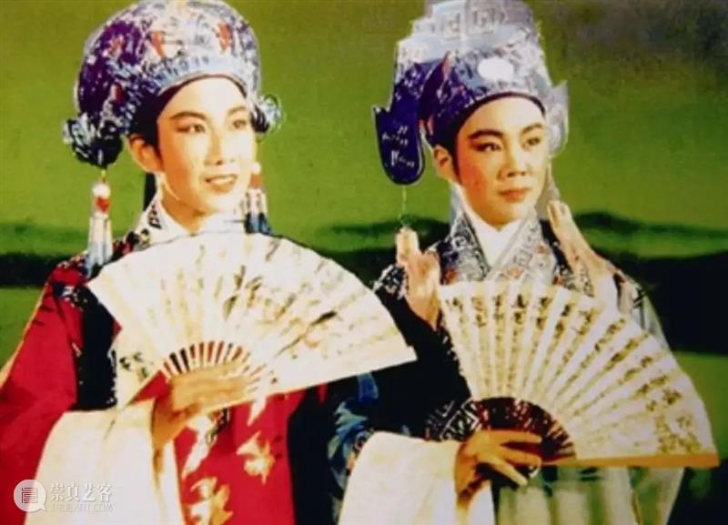 越剧界曾有这样一群巾帼“打工人” 越剧 巾帼 戏曲 中华 文化 瑰宝 事业 关键 越剧十姐妹 袁雪芬 崇真艺客