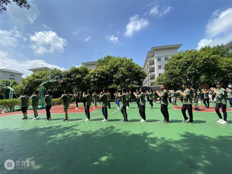 青少年手机成瘾该怎么办？ 手机 青少年 中国 未成年人 互联网 状况 调查报告 中学生 如今 网络 崇真艺客