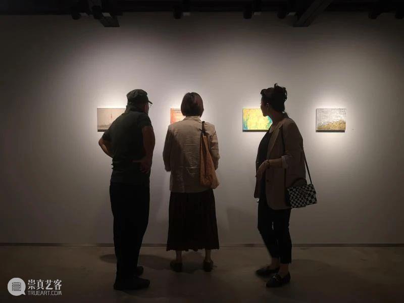 不散的宴席 宴席 李向阳 隔离期笔记 我馆 各界 反响 镜头 现场 故事 回忆 崇真艺客