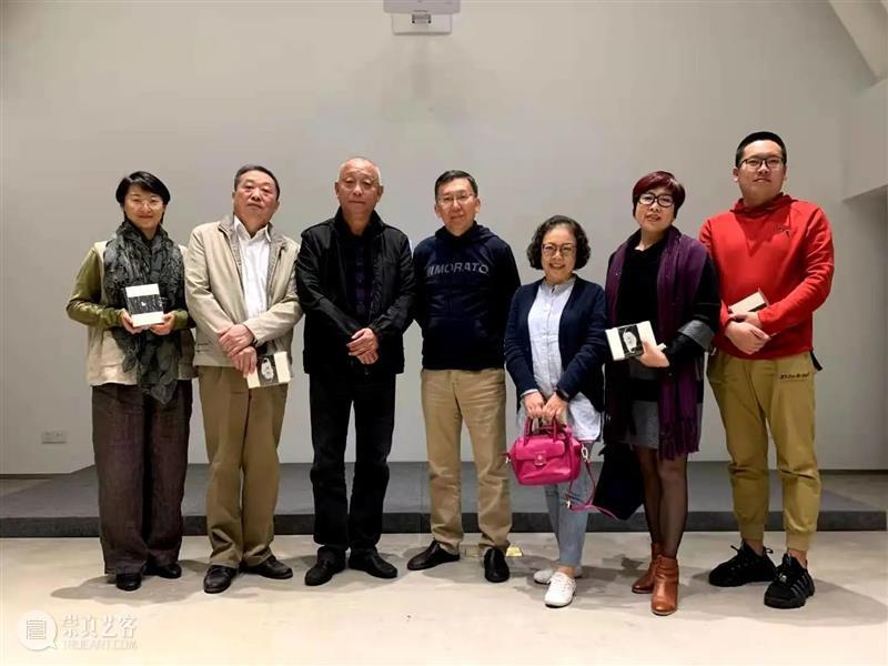 不散的宴席 宴席 李向阳 隔离期笔记 我馆 各界 反响 镜头 现场 故事 回忆 崇真艺客