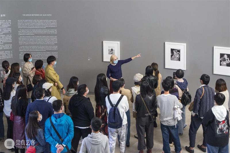 SCôP 公告 |《我与你：埃里克·索斯》闭幕导览 埃里克 索斯 导览 公告 上海摄影艺术中心 SCoP 当前 朋友们 公众 活动 崇真艺客