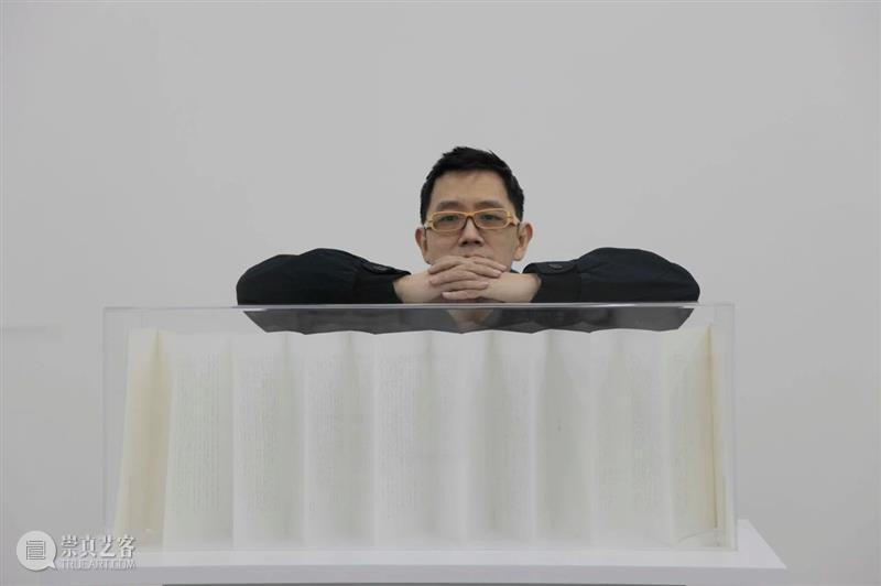 洪浩个展 | 艺术家自述之二: 古今叙事 视频资讯 佩斯画廊 洪浩 艺术家 个展 古今 香港 皇后大道 佩斯 画廊 中国 系列 崇真艺客