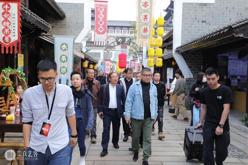 艺谈丨一场发生在铜官草市的特殊场域表演设计实验 铜官草市 场域 艺谈丨 上方 中国舞台美术学会 右上 星标 本文 古玩 网络 崇真艺客