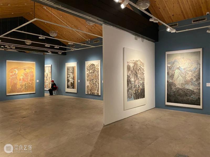 第十六届武汉美术作品年展今日开展 武汉 美术 作品 年展 名称 时间 地点 武汉美术馆 展厅 主办单位 崇真艺客