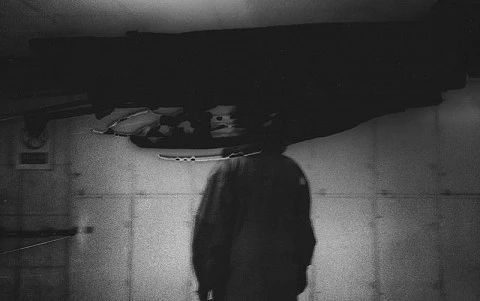 拍五条人的艺术家来开暗房课啦！｜集美·阿尔勒国际摄影季游学 集美 阿尔勒 国际 摄影季 艺术家 暗房 五条人 厦门 气候 三影堂 崇真艺客