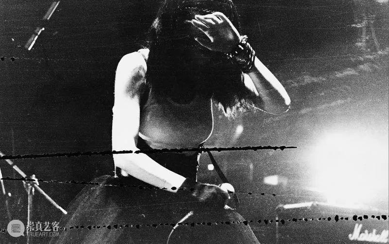 拍五条人的艺术家来开暗房课啦！｜集美·阿尔勒国际摄影季游学 集美 阿尔勒 国际 摄影季 艺术家 暗房 五条人 厦门 气候 三影堂 崇真艺客