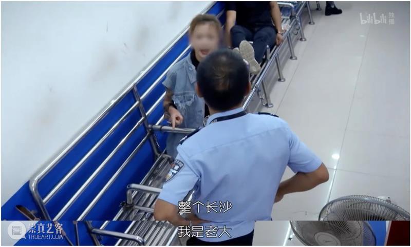 全程高能,打码满屏,这国产真人秀刺激到想报警 全程 满屏 真人秀 综艺 警匪 真人真事 万众 类型 纪录片 中国 崇真艺客