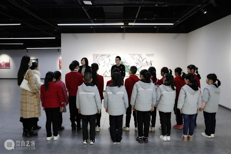 美育活动 | 曲江十小艺术课程在西安当代美术馆举行 西安当代美术馆 曲江 艺术 活动 课程 艺术家 邵玮 师生 专场 公教 崇真艺客