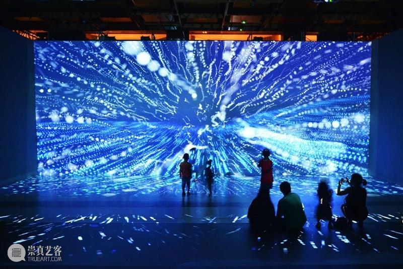 分享 | 科技+艺术，你不可错过的五件光影艺术作品 艺术 科技 作品 光影 多媒体 世界 领域 想象力 技术 环境 崇真艺客