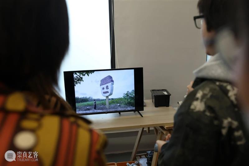 艺术零距离 | “今天，我们探访了艺术家陆平原工作室！” 艺术 零距离 艺术家陆平原工作室 故事 万物 记忆 脑海 世界 幕后 朋友们 崇真艺客