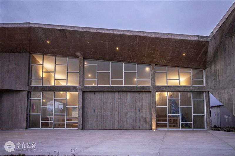 倾斜平面，智利海角天主教堂 / Domenico Albasini Santander - MJA Arquitectura 智利 平面 海角 天主教堂 Tomás Villegas 天主教教堂 科金博 地区 阿塔卡马沙漠 崇真艺客