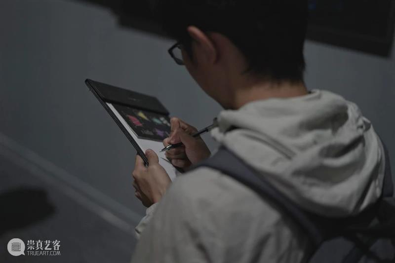HOW 分享 | 秩序外的变量与即兴诗 变量 HOW 秩序 即兴诗 昊美术馆 温州 温州肯恩大学码头诗社 Club 当前 活力 崇真艺客