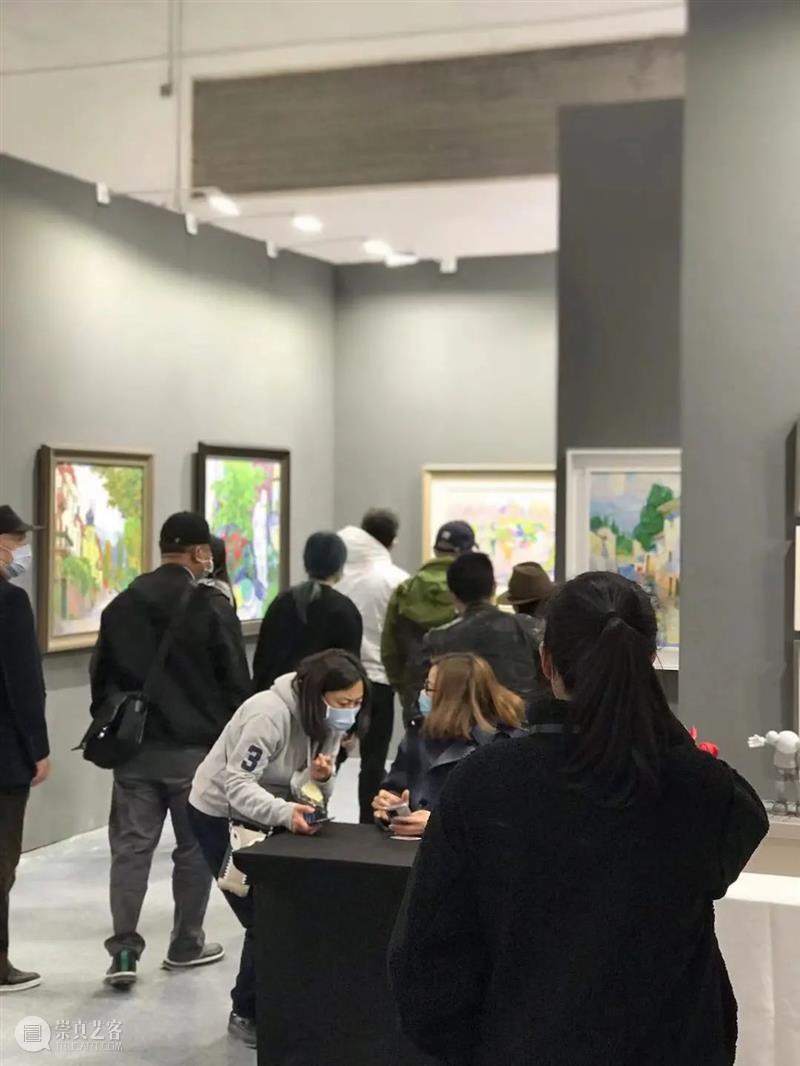 赶本年度最后一场艺术盛典，2020（第24届）上海艺博会藏家预展今晚揭幕！ 艺术 盛典 上海艺博会藏家预展 盛会 上海艺博会 上海文化发展基金会 上海艺博会国际展览有限公司 上海艺术博览会藏家 现场 人潮 崇真艺客