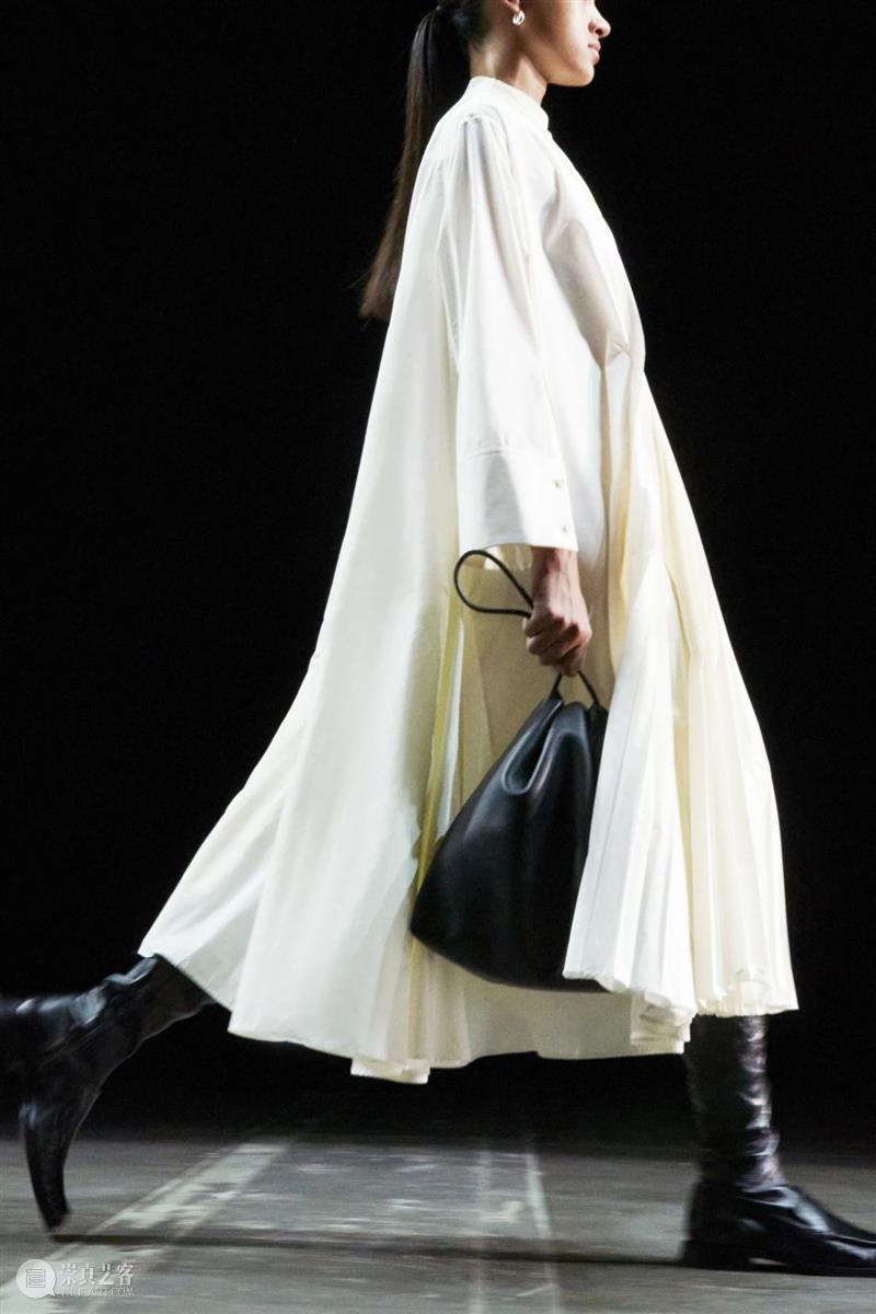 【IFA-时尚资讯】Jil Sander |浑然天成的平衡极简 Sander 极简 IFA 资讯 时尚 规则 德国 汉堡 纺织品 工程学 崇真艺客