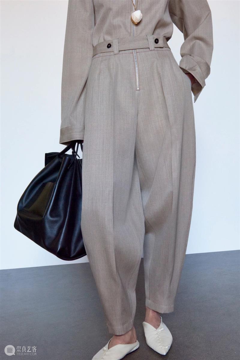 【IFA-时尚资讯】Jil Sander |浑然天成的平衡极简 Sander 极简 IFA 资讯 时尚 规则 德国 汉堡 纺织品 工程学 崇真艺客