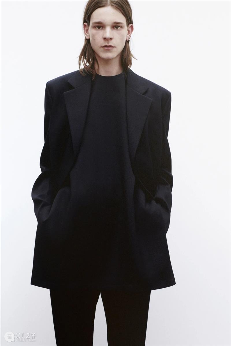 【IFA-时尚资讯】Jil Sander |浑然天成的平衡极简 Sander 极简 IFA 资讯 时尚 规则 德国 汉堡 纺织品 工程学 崇真艺客