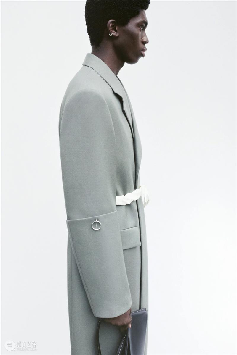【IFA-时尚资讯】Jil Sander |浑然天成的平衡极简 Sander 极简 IFA 资讯 时尚 规则 德国 汉堡 纺织品 工程学 崇真艺客