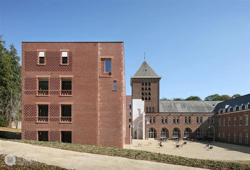 比利时修道院 Wivina / De Vylder Vinck Taillieu + jo taillieu 比利时修道院 轴测图 Filip 修道院 历史 建筑 十字形 空间 十字 示意图 崇真艺客