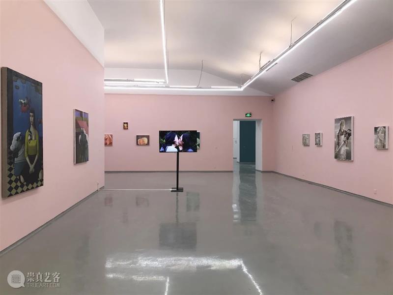 蜂巢双重跨年群展：变身之间 & 爱人的形状丨开幕邀请  Hive Art 蜂巢 跨年群展 之间 爱人 形状 当代 艺术 中心 between lovers 崇真艺客