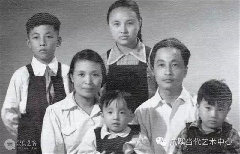 郭必乐的一封信:我儿时的小伙伴寥寥 郭必乐 郭必乐 一封信 儿时 小伙伴 成蹊当代艺术中心 个展 张寥寥个展 现场 小班 张寥寥 崇真艺客