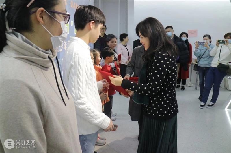 【颁奖典礼】|“汇生活·画小康”——青少年美术获奖作品展开幕仪式暨颁奖典礼 典礼 美术 生活 小康 青少年 作品展 仪式 美育卡 活动 徐家汇 崇真艺客
